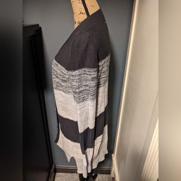 Belldini, Gray Striped Open Cardigan, Women's Size Small - Picture 2 of 7